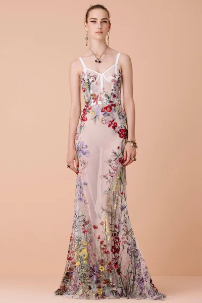 Look 19